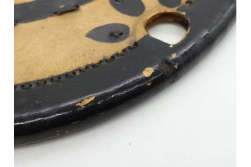 時代物　雅な花のデザインが美しい小鼓(菊、梅、花、金蒔絵、漆、つづみ、鼓胴、革一組2枚、調緒、横調べ、縦調べ、小締、和楽器、打楽器、雅楽、能楽)(R-079689)