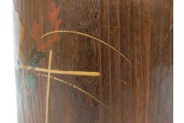 大正〜昭和初期　蒔絵　牡丹　お部屋を上品に演出する火鉢(ぼたん、漆芸、木製、丸火鉢、手あぶり)(R-079692)