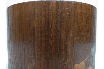 大正〜昭和初期　蒔絵　牡丹　お部屋を上品に演出する火鉢(ぼたん、漆芸、木製、丸火鉢、手あぶり)(R-079692)
