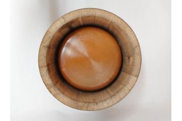 大正〜昭和初期　蒔絵　牡丹　お部屋を上品に演出する火鉢(ぼたん、漆芸、木製、丸火鉢、手あぶり)(R-079692)