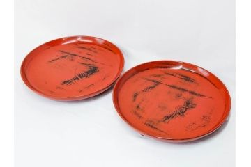 時代物　根来塗　欅(ケヤキ)材　味わい深いお膳2客セット(丸膳、丸盆、木製、朱塗、漆芸、漆器)(R-079693)