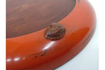 時代物　根来塗　欅(ケヤキ)材　味わい深いお膳2客セット(丸膳、丸盆、木製、朱塗、漆芸、漆器)(R-079693)