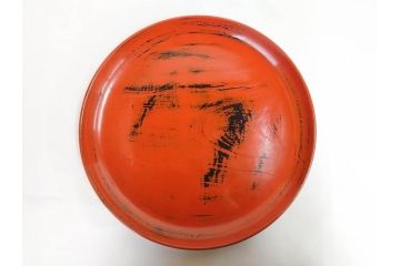 時代物　根来塗　欅(ケヤキ)材　味わい深いお膳2客セット(丸膳、丸盆、木製、朱塗、漆芸、漆器)(R-079693)