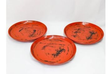 時代物　根来塗　欅(ケヤキ)材　使うほどに味が出てくるお膳3客セット(丸膳、丸盆、木製、朱塗、漆芸、漆器)(R-079694)