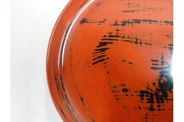 時代物　根来塗　欅(ケヤキ)材　使うほどに味が出てくるお膳3客セット(丸膳、丸盆、木製、朱塗、漆芸、漆器)(R-079694)