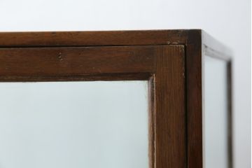 イギリスアンティーク　希少!!　マホガニー材　時計店の引き出し付き卓上ガラスケース(ショーケース、Gケース、ディスプレイケース、コレクションケース、飾り棚、陳列棚、店舗什器、英国)(R-079701)