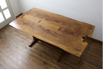 和製ビンテージ　美品　ジョージナカシマ　ウォールナット材　フレンチマンズゴウ　ダイニングテーブル(ジョージ・ナカシマ、4人掛け、6人掛け、食卓、ヴィンテージ)(R-079708)