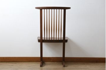 和製ビンテージ　美品　ジョージナカシマ　コノイドチェア(CONOID CHAIR)　CN101　スタイリッシュな佇まいのサイドチェア(ジョージ・ナカシマ、板座チェア、ダイニングチェア、椅子、イス、ヴィンテージ)(R-079710)