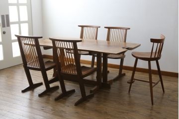 和製ビンテージ　美品　ジョージナカシマ　コノイドチェア(CONOID CHAIR)　CN101　スタイリッシュな佇まいのサイドチェア(ジョージ・ナカシマ、板座チェア、ダイニングチェア、椅子、イス、ヴィンテージ)(R-079712)