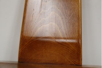 中古　岩手県岩泉・純木家具　心地よい木の風合いが魅力的な角Dチェア(ダイニングチェア、アームレスチェア、板座チェア、椅子、イス)(定価約8万円)(R-079716)