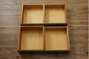 中古　松本民芸家具　立体的なデザインが目を引くA型脇棚(サイドチェスト、引き出し)(定価約15万4千円)(R-079719)