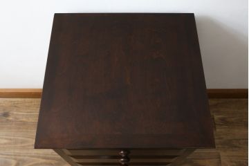 中古　松本民芸家具　立体的なデザインが目を引くA型脇棚(サイドチェスト、引き出し)(定価約15万4千円)(R-079719)