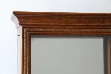 中古　アメリカ　高級品!!　IDC大塚家具取り扱い　HOWARD MILLER(ハワード・ミラー社)　高級時計メーカーによって手掛けられた洗練された佇まいが魅力のキャビネット(飾り棚、キュリオケース、コレクションケース、ガラスケース、店舗什器)(定価約70万円)(R-079722)