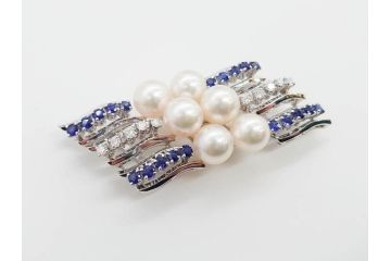 MIKIMOTO(ミキモト)　真珠　パール　K14(14金)　WG(ホワイトゴールド)　流れるようなデザインが優美な帯留め(白色金、帯締め、着物道具、アクセサリー、和装小物、紐付き、ケース付き)(R-079732)
