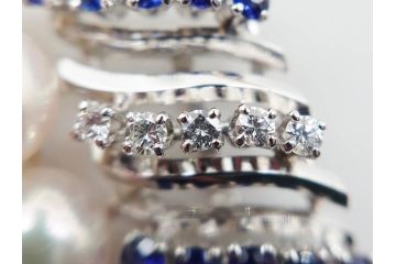 MIKIMOTO(ミキモト)　真珠　パール　K14(14金)　WG(ホワイトゴールド)　流れるようなデザインが優美な帯留め(白色金、帯締め、着物道具、アクセサリー、和装小物、紐付き、ケース付き)(R-079732)