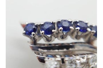 MIKIMOTO(ミキモト)　真珠　パール　K14(14金)　WG(ホワイトゴールド)　流れるようなデザインが優美な帯留め(白色金、帯締め、着物道具、アクセサリー、和装小物、紐付き、ケース付き)(R-079732)