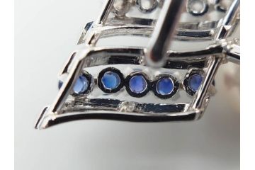 MIKIMOTO(ミキモト)　真珠　パール　K14(14金)　WG(ホワイトゴールド)　流れるようなデザインが優美な帯留め(白色金、帯締め、着物道具、アクセサリー、和装小物、紐付き、ケース付き)(R-079732)