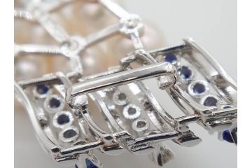 MIKIMOTO(ミキモト)　真珠　パール　K14(14金)　WG(ホワイトゴールド)　流れるようなデザインが優美な帯留め(白色金、帯締め、着物道具、アクセサリー、和装小物、紐付き、ケース付き)(R-079732)