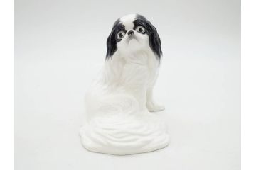ノリタケ　NORITAKE　スタジオコレクション　狆(チン)　高さ 約10cm　大きな瞳が愛くるしいフィギュリン(犬、Studio Collection、ボーンチャイナ、置物、ディスプレイ、磁器、オブジェ)(R-079733)