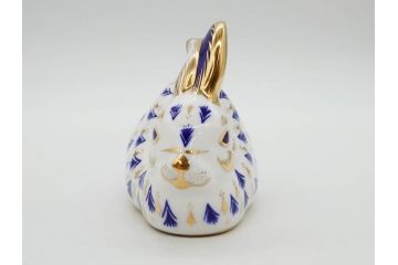 イギリス　ROYAL CROWN DERBY(ロイヤルクラウンダービー)　ペーパーウェイト　猫　うさぎ　繊細で華やかな色彩に心ときめくフィギュリン2点セット(ねこ、ネコ、兎、ウサギ、金彩、置物、磁器、ボーンチャイナ、オブジェ、ディスプレイ、英国)(R-079734)