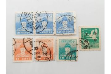 中華人民共和国　経済貿易展覧会　中国人民郵政　中華民国郵政　香港　満州　台湾　オオパンダ　イボハナザル　未使用・使用済　中国切手まとめてセット(猿、ジャイアントパンダ、中華民国航空郵票、外国切手、花、動物、風景、記念切手)(R-079736)