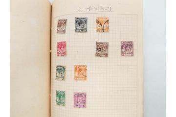 ドイツ　イギリス　アメリカ　フランス　イタリア　オーストリア　オランダ　スペイン　中国　インド　カナダ　ニュージーランド　デンマーク　スイスなど　外国切手まとめてセット(建物、風景、人物、動物、使用済み切手、切手帳、切手アルバム、米国、独逸、英国、仏蘭西、伊太利亜、印度、北欧)(R-079737)