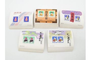 未使用切手　昭和26年〜平成31年　68種　額面66,138円　お年玉切手まとめてセット(日本郵便、十二支、切手シート、お正月、縁起物、着物、子供、だるま、記念切手、切手コレクション)(R-079739)