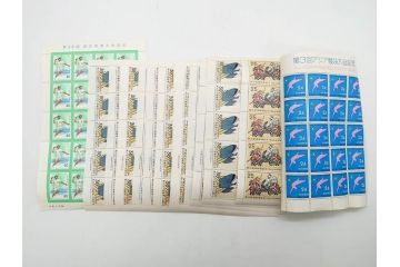 未使用切手　シート　バラ　額面483,182円　切手まとめてセット(ふるさとの花、国民体育大会記念、ドラえもん、キティ、スヌーピー、ディズニー、相撲絵シリーズ、記念切手、切手コレクション)(R-079742)