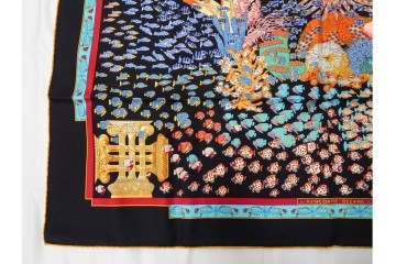 フランス　HERMES(エルメス)　カレ90　RENCONTRE OCEANE(大西洋の出会い)　色鮮やかなシルクのスカーフ　外箱付き　(R-079743)