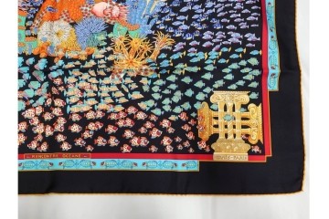 フランス　HERMES(エルメス)　カレ90　RENCONTRE OCEANE(大西洋の出会い)　色鮮やかなシルクのスカーフ　外箱付き　(R-079743)
