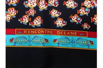 フランス　HERMES(エルメス)　カレ90　RENCONTRE OCEANE(大西洋の出会い)　色鮮やかなシルクのスカーフ　外箱付き　(R-079743)