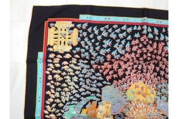 フランス　HERMES(エルメス)　カレ90　RENCONTRE OCEANE(大西洋の出会い)　色鮮やかなシルクのスカーフ　外箱付き　(R-079743)
