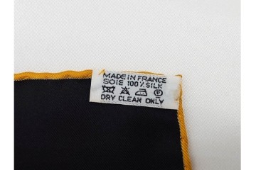 フランス　HERMES(エルメス)　カレ90　RENCONTRE OCEANE(大西洋の出会い)　色鮮やかなシルクのスカーフ　外箱付き　(R-079743)