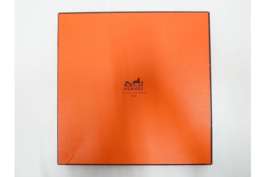 フランス　HERMES(エルメス)　カレ90　RENCONTRE OCEANE(大西洋の出会い)　色鮮やかなシルクのスカーフ　外箱付き　(R-079743)