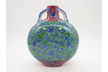 館林源右衛門　緑彩唐草　高さ 約24cm　緻密なデザインが美しい扁壷(壺、一輪挿し、花瓶、花器、花生、花入、フラワーベース、陶器、共箱付き)(R-079745)