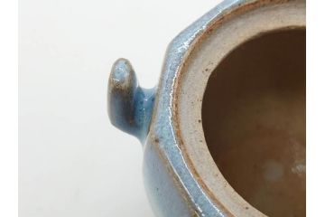 中里重利　鈞窯　水色の釉薬に魅せられる香炉(三玄窯、香爐、唐津焼、仏具、茶道具、落款印、共箱付き)(R-079747)