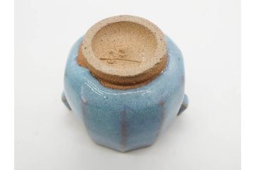 中里重利　鈞窯　水色の釉薬に魅せられる香炉(三玄窯、香爐、唐津焼、仏具、茶道具、落款印、共箱付き)(R-079747)