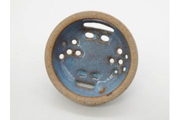 中里重利　鈞窯　水色の釉薬に魅せられる香炉(三玄窯、香爐、唐津焼、仏具、茶道具、落款印、共箱付き)(R-079747)