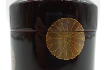 八代 中村宗哲　菊桐蒔絵　雅な美しさのある茶入(花、金彩、漆器、木製、茶入れ、茶筒、茶道具、茶器、又妙斎書付、共箱付き)(R-079748)