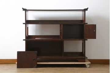 中古　岩谷堂箪笥　力強い杢目が上質な和を演出する北斗3号飾り棚(茶棚、収納棚、戸棚、サイドボード)(R-079753)