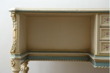 イタリアビンテージ　希少デザイン　華やかな装飾と可愛らしい色遣いが素敵なロココ調のデスク(ワークデスク、片袖机、在宅用、在宅ワーク用、ヴィンテージ)(R-079754)