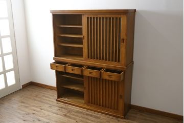 中古　民芸家具　ナラ材　和光　北樹　150N　上質な和の空間づくりにおすすめの水屋箪笥(食器棚、カップボード、戸棚、収納棚、キャビネット)(R-079756)