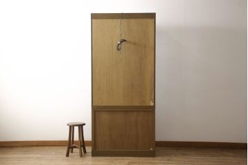中古　maruni(マルニ木工)　地中海ロイヤル　照明と鏡付きで素敵なディスプレイが叶う飾棚80(キュリオケース、キャビネット、食器棚、カップボード、飾り棚、戸棚、収納棚)(定価約60万円)(R-079760)