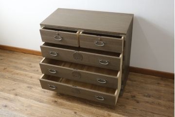 中古　美品　伝統工芸　桐屋田中製　意匠を凝らした美しい金具が魅力的な加茂総桐箪笥(総桐たんす、和たんす、衣装タンス、収納箪笥、整理箪笥、サイドチェスト、サイドボード、引き出し)(定価推定約42万)(R-079761)