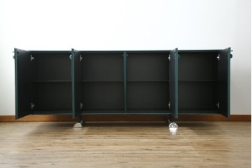 中古　美品　イタリア製　i4MARIANI(クアトロ・マリアーニ)　Guido Faleschini(グイド・ファレスキーニ)デザイン　DOLMEN(ドルメン)　本革(レザー)張りの独特の風合いが楽しめるおしゃれなサイドボード　定価約200万円　(R-079764)