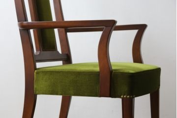 中古　美品　神戸洋家具　メープル不二屋　上品な佇まいが魅力的なアームチェア(ダイニングチェア、1P、一人掛け)(R-079765)