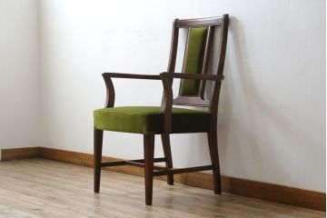 中古　美品　神戸洋家具　メープル不二屋　上品な佇まいが魅力的なアームチェア(ダイニングチェア、1P、一人掛け)(R-079765)