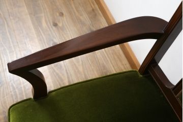 中古　美品　神戸洋家具　メープル不二屋　上品な佇まいが魅力的なアームチェア(ダイニングチェア、1P、一人掛け)(R-079765)