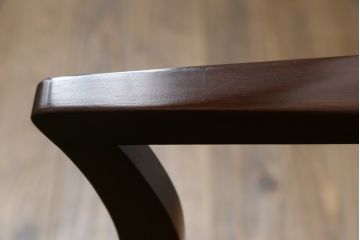中古　美品　神戸洋家具　メープル不二屋　上品な佇まいが魅力的なアームチェア(ダイニングチェア、1P、一人掛け)(R-079765)
