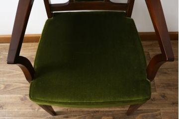 中古　美品　神戸洋家具　メープル不二屋　上品な佇まいが魅力的なアームチェア(ダイニングチェア、1P、一人掛け)(R-079765)